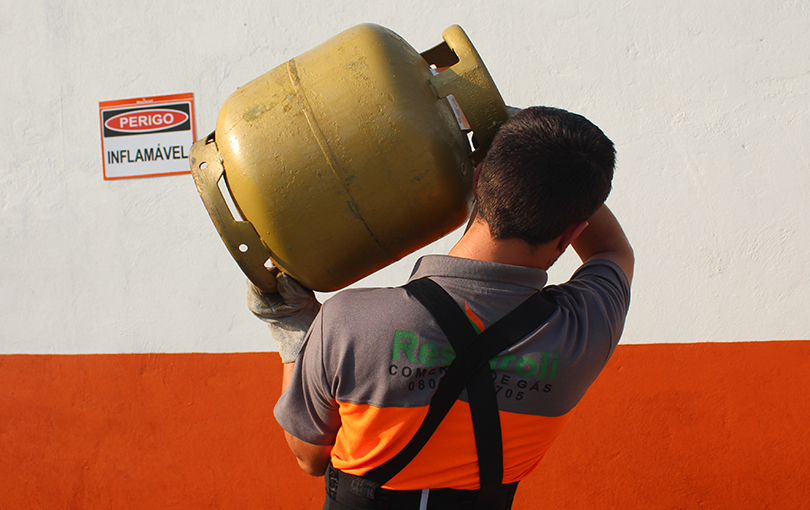 3 motivos que fazem o serviço de entrega de gás de cozinha em Itajaí da Rescaroli o mais completo