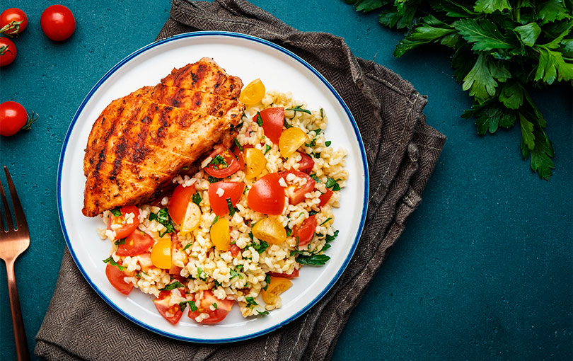 FRANGO AO MOLHO DIFERENTE, RECEITA SIMPLES PARA O ALMOÇO, FRANGO XADREZ