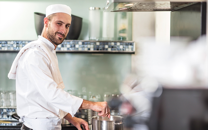 GLP para cozinhas industrais: 5 dicas para reduzir custos de operação